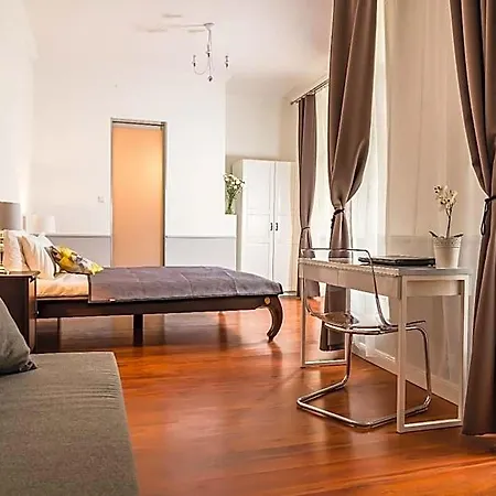 Angel House 3*