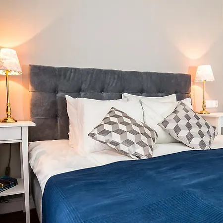 Angel House Lejlighedshotel 3*
