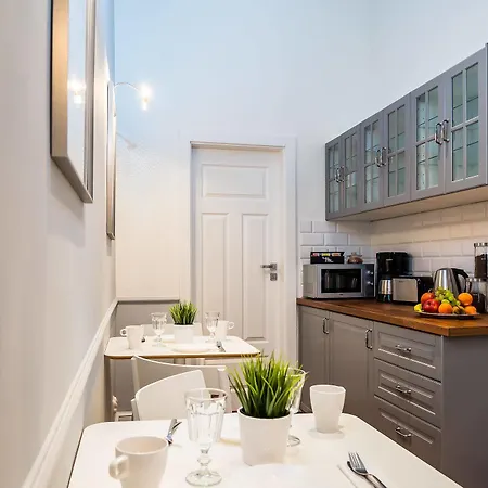 Angel House 3*