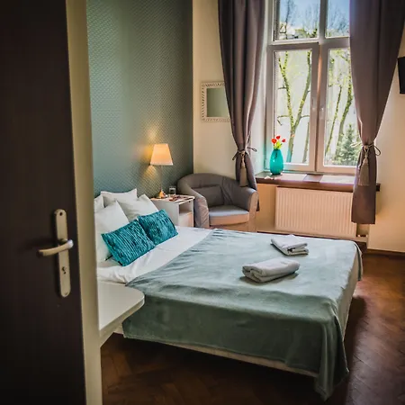 Angel House Aparthotel